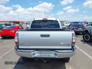 2011 Toyota Tacoma PreRunner with VIN 3TMJU4GN4BM125584, listed as a IAAI auction lot 42781618 with 236,985 mi miles and . Bid and sale history available at DreamBid. Image 16.