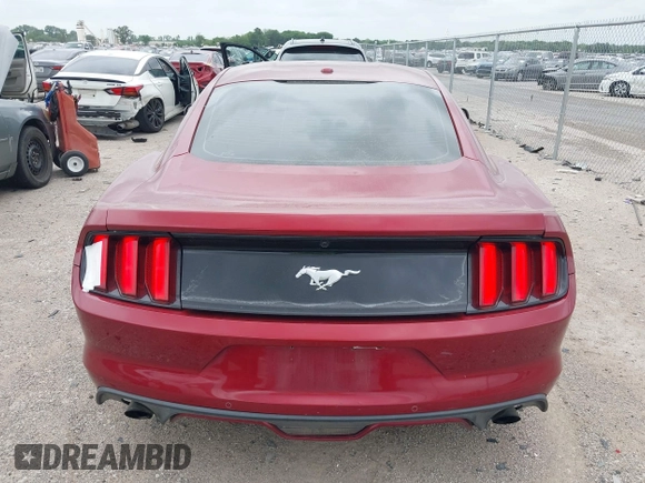 2015 Ford Mustang EcoBoost z VIN 1FA6P8THXF5349965, wystawiony jako IAAI lot #42107250 z przebiegiem 104 475 mil mil oraz . Historia ofert i sprzedaży dostępna na DreamBid. Obrazek 16.