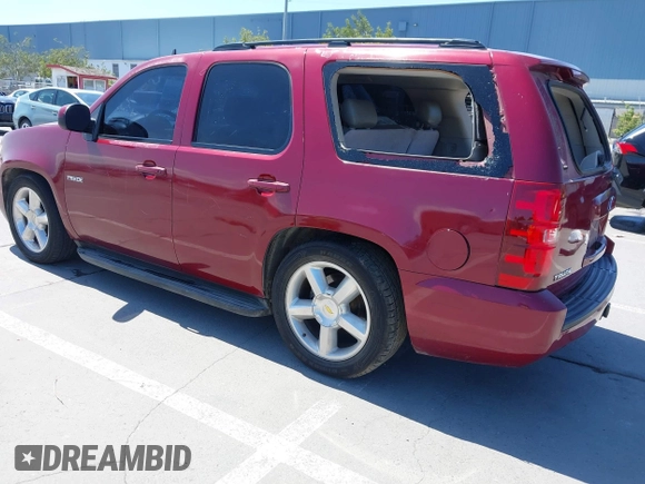 2007 Chevrolet Tahoe LS with VIN 1GNFC13J27R176900, listed as a IAAI auction lot 42115996 with Not provided miles and . Bid and sale history available at DreamBid. Image 3.