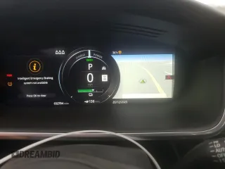 2020 Jaguar I-Pace SE z VIN SADHC2S13L1F85464, wystawiony jako Copart lot #81758543 z przebiegiem 32 784 mil mil oraz . Historia ofert i sprzedaży dostępna na DreamBid. Obrazek 9.