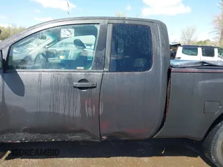 2005 Nissan Titan XE with VIN 1N6BA06A35N569289, listed as a IAAI auction lot 41985387 with 227,117 mi miles. Bid and sale history available at carsss.com. Image 14.