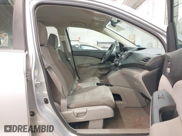 2014 Honda CR-V LX with VIN 2HKRM4H38EH723171, listed as a IAAI auction lot 41931115 with 132,417 mi miles and . Bid and sale history available at carsss.com. Image 5.