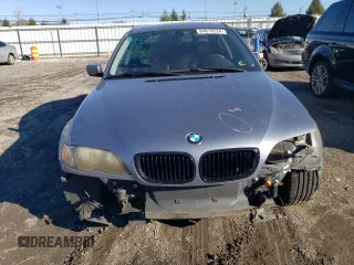 2004 BMW 3 Series 325xi with VIN WBAEU33404PR09229, listed as a Copart auction lot 84019224 with 121,012 mi miles and Salvage Title. Bid and sale history available at carsss.com. Image 5.