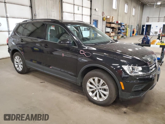 2020 Volkswagen Tiguan S with VIN 3VV0B7AX5LM161512, listed as a Copart auction lot 52490505 with 39,863 mi miles and Salvage title. Bid and sale history available at DreamBid. Image 4.