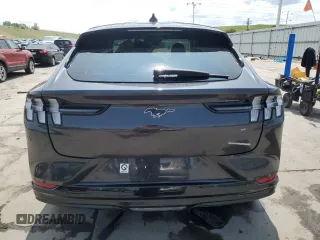 2021 Ford Mustang Mach-E Premium с VIN 3FMTK3SU6MMA45791, выставлен на аукционе Copart как лот 58205035 с пробегом 42 854 миль миль и Списание • Salvage title. История ставок и продаж доступна на DreamBid. Изображение 6.