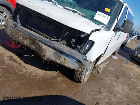2019 Chevrolet Express Passenger LT с VIN 1GAZGPFG0K1282307, выставлен на аукционе IAAI как лот 41562519 с пробегом 175 934 миль миль и . История ставок и продаж доступна на DreamBid. Изображение 18.