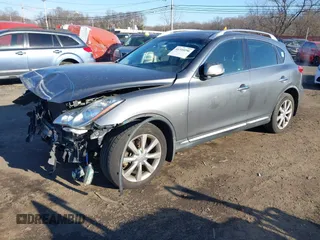 2017 Infiniti QX50 with VIN JN1BJ0RR4HM413604, listed as a IAAI auction lot 41310296 with 113,426 mi miles and . Bid and sale history available at DreamBid. Image 2.