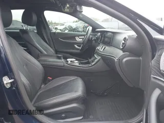 2017 Mercedes-Benz E 300 Luxury with VIN WDDZF4JB8HA083363, listed as a IAAI auction lot 41622079 with 70,430 mi miles and . Bid and sale history available at DreamBid. Image 5.