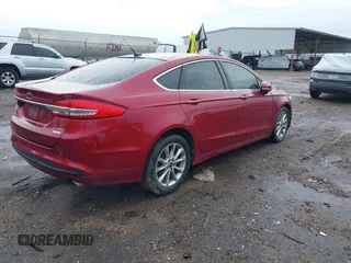 2017 Ford Fusion SE with VIN 3FA6P0HD8HR309469, listed as a IAAI auction lot 41891713 with 92,300 mi miles. Bid and sale history available at carsss.com. Image 4.