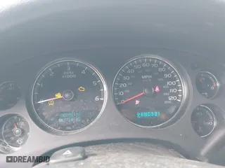 2007 Chevrolet Avalanche LT w/3LT with VIN 3GNEC12J17G298600, listed as a IAAI auction lot 41570793 with 142,714 mi miles. Bid and sale history available at carsss.com. Image 7.