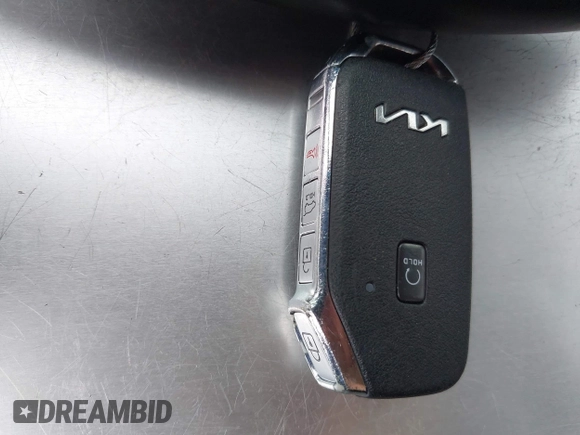 2022 Kia Telluride S with VIN 5XYP64HC6NG261279, listed as a IAAI auction lot 42240640 with 89,317 mi miles and . Bid and sale history available at DreamBid. Image 11.