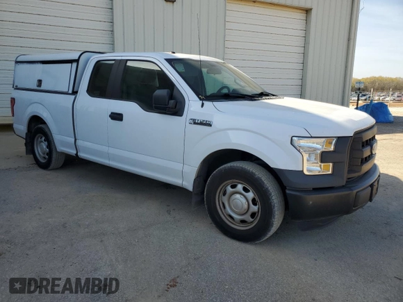 2016 Ford F-150 XL with VIN 1FTEX1C89GKF58100, listed as a Copart auction lot 49851245 with 213,696 mi miles and Clean Title. Bid and sale history available at carsss.com. Image 4.