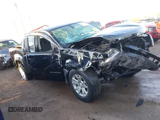 2021 Chevrolet Colorado 2WD LT z VIN 1GCGSCEN3M1262934, wystawiony jako IAAI lot #41728856 z przebiegiem 103 758 mil mil oraz . Historia ofert i sprzedaży dostępna na DreamBid. Obrazek 1.