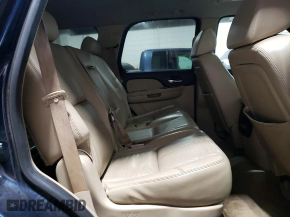 2007 Chevrolet Tahoe LTZ with VIN 1GNFK13047J131157, listed as a Copart auction lot 60333625 with 300,738 mi miles and Clean title. Bid and sale history available at DreamBid. Image 11.