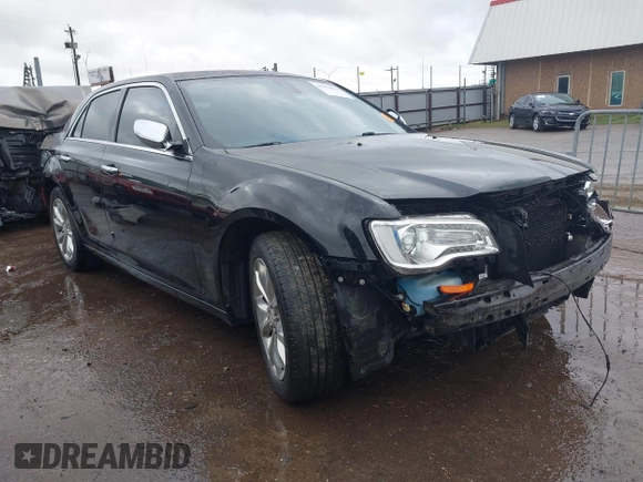2019 Chrysler 300 Limited with VIN 2C3CCAKG1KH586537, listed as a IAAI auction lot 41950613 with 113,161 mi miles and . Bid and sale history available at carsss.com. Image 1.