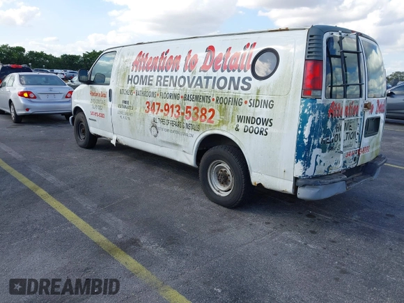 2001 GMC Savana z VIN 1GTHG39R111234094, wystawiony jako IAAI lot #41536400 z przebiegiem 145 498 mil mil oraz . Historia ofert i sprzedaży dostępna na DreamBid. Obrazek 3.