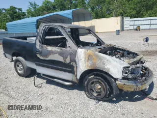 2003 Ford F-150 XL z VIN 2FTRF17W53CA11627, wystawiony jako Copart lot #53781405 z przebiegiem Nie podano mil oraz Szkoda całkowita • Salvage title. Historia ofert i sprzedaży dostępna na DreamBid. Obrazek 4.