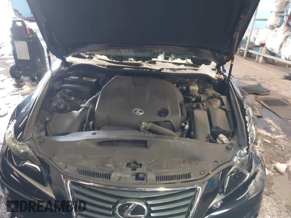 2014 Lexus IS 250 with VIN JTHCF1D21E5013877, listed as a IAAI auction lot 41529689 with 84,433 mi miles. Bid and sale history available at carsss.com. Image 10.