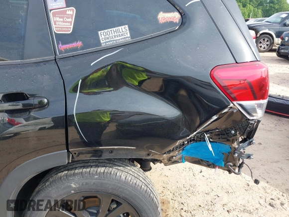 2023 Subaru Forester Special Sports with VIN JF2SKAJC1PH498353, listed as a IAAI auction lot 42281271 with 34,404 mi miles and . Bid and sale history available at DreamBid. Image 18.