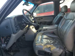 2002 Chevrolet Suburban LT with VIN 1GNFK16Z62J263226, listed as a Copart auction lot 75667944 with 0 mi miles and Salvage Title. Bid and sale history available at carsss.com. Image 7.