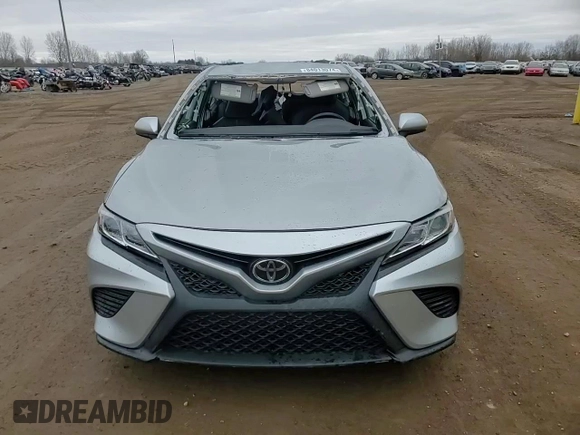 2020 Toyota Camry SE with VIN 4T1G11AK9LU322615, listed as a Copart auction lot 84013074 with 109,225 mi miles and Clean Title. Bid and sale history available at carsss.com. Image 14.