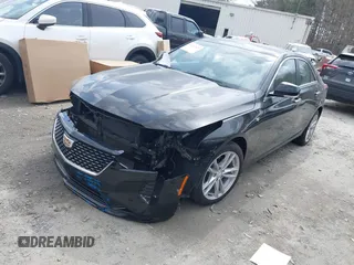 2024 Cadillac CT4 Luxury z VIN 1G6DA5RK6R0129036, wystawiony jako IAAI lot #41787673 z przebiegiem 2 051 mil mil oraz . Historia ofert i sprzedaży dostępna na DreamBid. Obrazek 19.