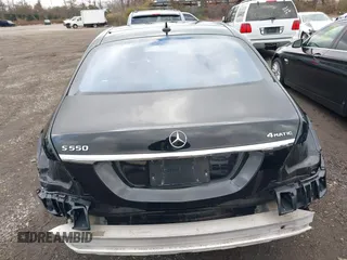 2017 Mercedes-Benz S 550 z VIN WDDUG8FB6HA305535, wystawiony jako IAAI lot #40890499 z przebiegiem 20 189 mil mil oraz . Historia ofert i sprzedaży dostępna na DreamBid. Obrazek 16.