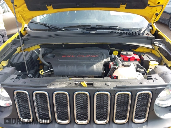 2018 Jeep Renegade Upland with VIN ZACCJBAB3JPH71523, listed as a IAAI auction lot 42153123 with 59,613 mi miles and . Bid and sale history available at DreamBid. Image 10.