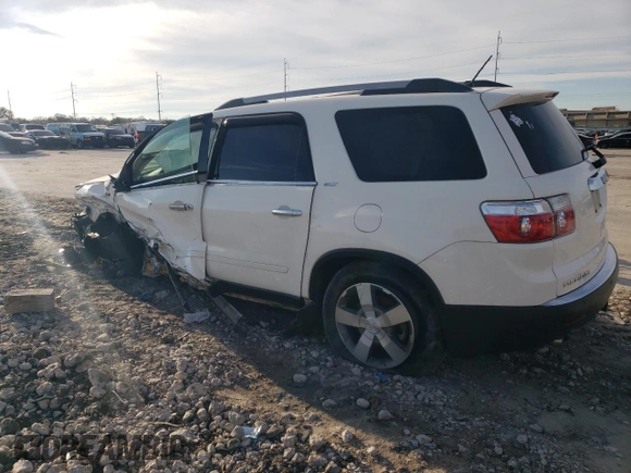 2010 GMC Acadia SLT1 with VIN 1GKLVMED9AJ176918, listed as a Copart auction lot 86367564 with 217,414 mi miles and Salvage Title. Bid and sale history available at carsss.com. Image 2.