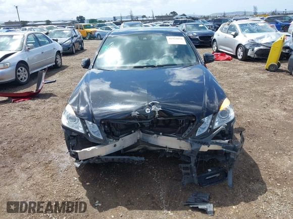 2011 Mercedes-Benz E-Class E 350 Luxury with VIN WDDHF5GB2BA356992, listed as a IAAI auction lot 41928058 with 125,525 mi miles. Bid and sale history available at carsss.com. Image 13.
