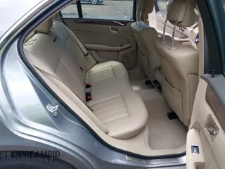 2010 Mercedes-Benz E 350 Luxury с VIN WDDHF5GB6AA252536, выставлен на аукционе IAAI как лот 42396716 с пробегом 121 275 миль миль и . История ставок и продаж доступна на DreamBid. Изображение 8.