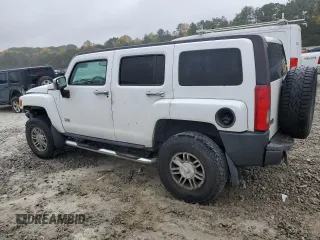 2007 Hummer H3 SUV with VIN 5GTDN13E978167512, listed as a Copart auction lot 79580574 with 186,030 mi miles and Salvage Title. Bid and sale history available at carsss.com. Image 2.