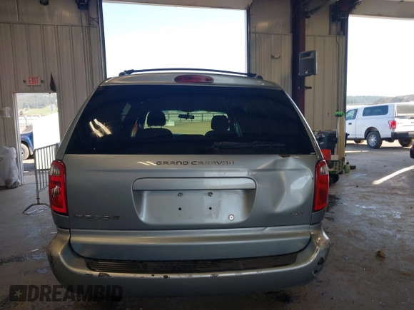 2006 Dodge Grand Caravan SXT z VIN 2D4GP44L26R878925, wystawiony jako IAAI lot #42168346 z przebiegiem 154 150 mil mil oraz . Historia ofert i sprzedaży dostępna na DreamBid. Obrazek 16.