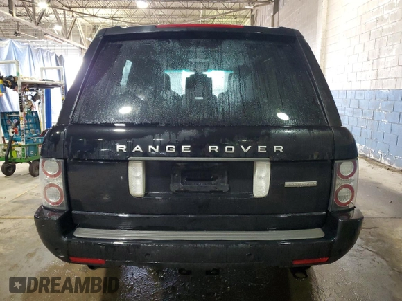 2010 Land Rover Range Rover SC z VIN SALMF1E47AA316386, wystawiony jako Copart lot #47885225 z przebiegiem 149 463 mil mil oraz Czysty tytuł • Clean title. Historia ofert i sprzedaży dostępna na DreamBid. Obrazek 6.