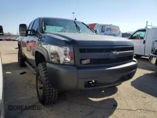 2007 Chevrolet Silverado 1500 Work Truck with VIN 1GCEK19C87E506319, listed as a Copart auction lot 48012335 with 206,815 mi miles and Salvage Title. Bid and sale history available at carsss.com. Image 4.