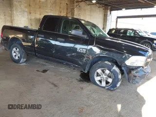 2018 Ram 1500 Express with VIN 1C6RR7FGXJS302502, listed as a IAAI auction lot 40942179 with 91,557 mi miles. Bid and sale history available at carsss.com. Image 1.