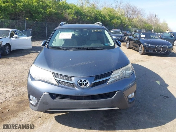 2013 Toyota RAV4 Limited with VIN 2T3DFREVXDW072737, listed as a IAAI auction lot 42051695 with 170,836 mi miles. Bid and sale history available at carsss.com. Image 12.