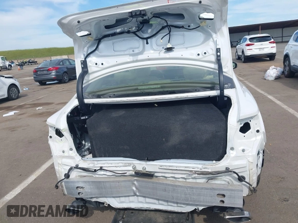 2016 Lexus ES with VIN JTHBK1GG0G2236091, listed as a IAAI auction lot 42018293 with 37,759 mi miles. Bid and sale history available at carsss.com. Image 17.