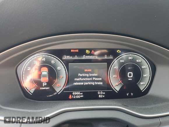 2024 Audi Q5 S line Premium Plus with VIN WA1EAAFYXR2119594, listed as a Copart auction lot 53053945 with 6,966 mi miles and Non repairable. Bid and sale history available at DreamBid. Image 9.