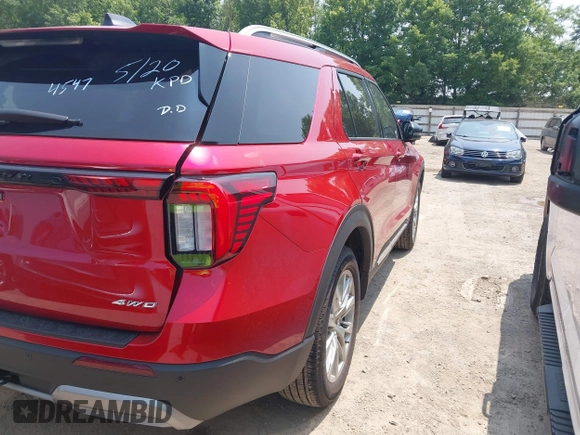 2025 Ford Explorer with VIN 1FMUK8HH4SGB44547, listed as a IAAI auction lot 42427779 with 3,008 mi miles and . Bid and sale history available at DreamBid. Image 4.