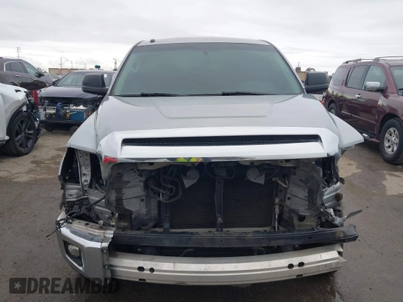 2017 Toyota Tundra 2WD SR5 with VIN 5TFEY5F15HX222712, listed as a IAAI auction lot 42064891 with 214,782 mi miles. Bid and sale history available at carsss.com. Image 13.