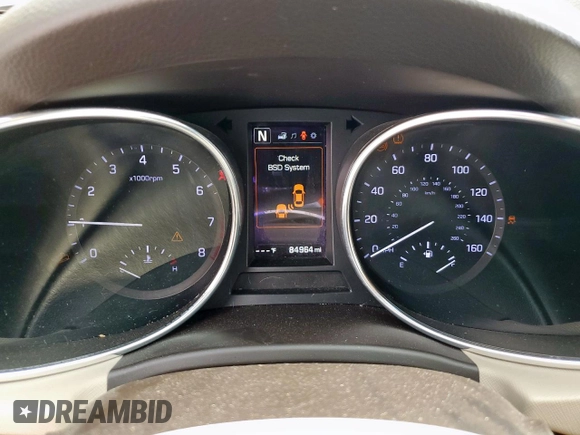 2017 Hyundai Santa Fe 2.4L z VIN 5XYZU3LB4HG401163, wystawiony jako Copart lot #57504375 z przebiegiem 84 964 mil mil oraz Szkoda całkowita • Salvage title. Historia ofert i sprzedaży dostępna na DreamBid. Obrazek 9.