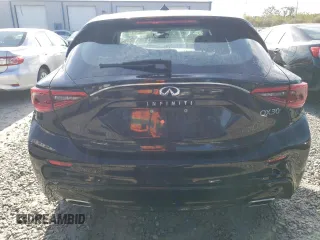 2018 Infiniti QX30 ESSENTIAL with VIN SJKCH5CP9JA057995, listed as a Copart auction lot 71195723 with 32,373 mi miles. Bid and sale history available at carsss.com. Image 6.