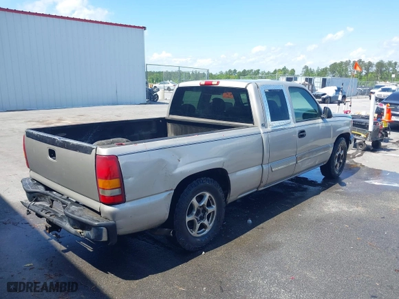 2004 Chevrolet Silverado 1500 Work Truck with VIN 2GCEC19V641117092, listed as a IAAI auction lot 42015604 with 1 mi miles. Bid and sale history available at carsss.com. Image 4.