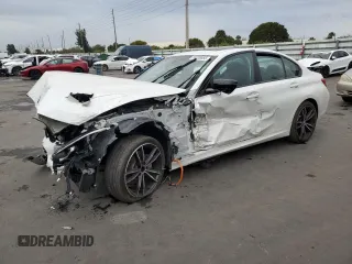 2021 BMW 3 Series 330e with VIN 3MW5P7J06M8B79274, listed as a Copart auction lot 89200865 with 28,381 mi miles and Salvage Title. Bid and sale history available at carsss.com. Image 1.