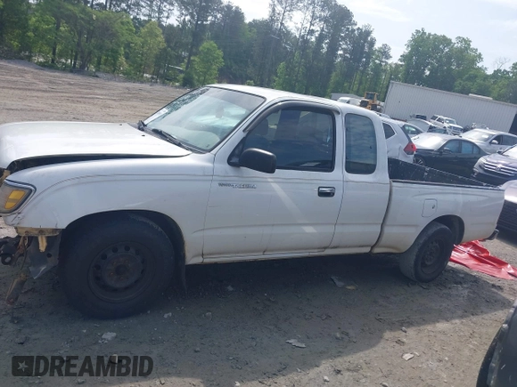 1995 Toyota Tacoma with VIN 4TAUN53B2SZ019575, listed as a IAAI auction lot 42100951 with 270,058 mi miles and . Bid and sale history available at DreamBid. Image 14.