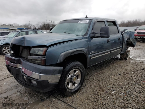 2007 Chevrolet Silverado 2500HD Classic LT3 with VIN 1GCHK23D47F129728, listed as a Copart auction lot 86923564 with 318,855 mi miles and Non Repairable. Bid and sale history available at carsss.com. Image 1.