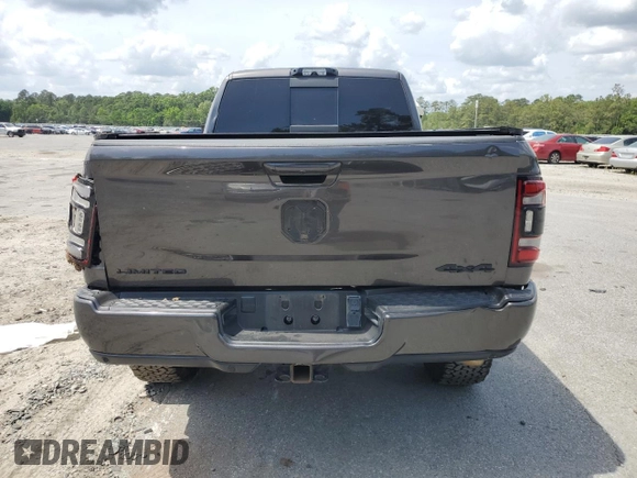 2022 Ram 2500 Limited z VIN 3C6UR5TL2NG391785, wystawiony jako Copart lot #55426415 z przebiegiem 62 603 mil mil oraz Szkoda całkowita • Salvage title. Historia ofert i sprzedaży dostępna na DreamBid. Obrazek 6.