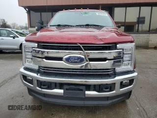 2018 Ford F-350 XL с VIN 1FT8W3BT6JEC54844, выставлен на аукционе Copart как лот 50246424 с пробегом 116 801 миль миль и Списание • Salvage title. История ставок и продаж доступна на DreamBid. Изображение 5.