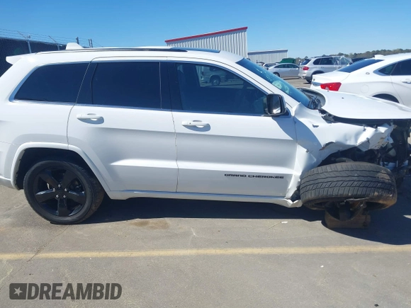2015 Jeep Grand Cherokee Altitude with VIN 1C4RJEAG4FC815743, listed as a IAAI auction lot 41815095 with 106,867 mi miles. Bid and sale history available at carsss.com. Image 14.